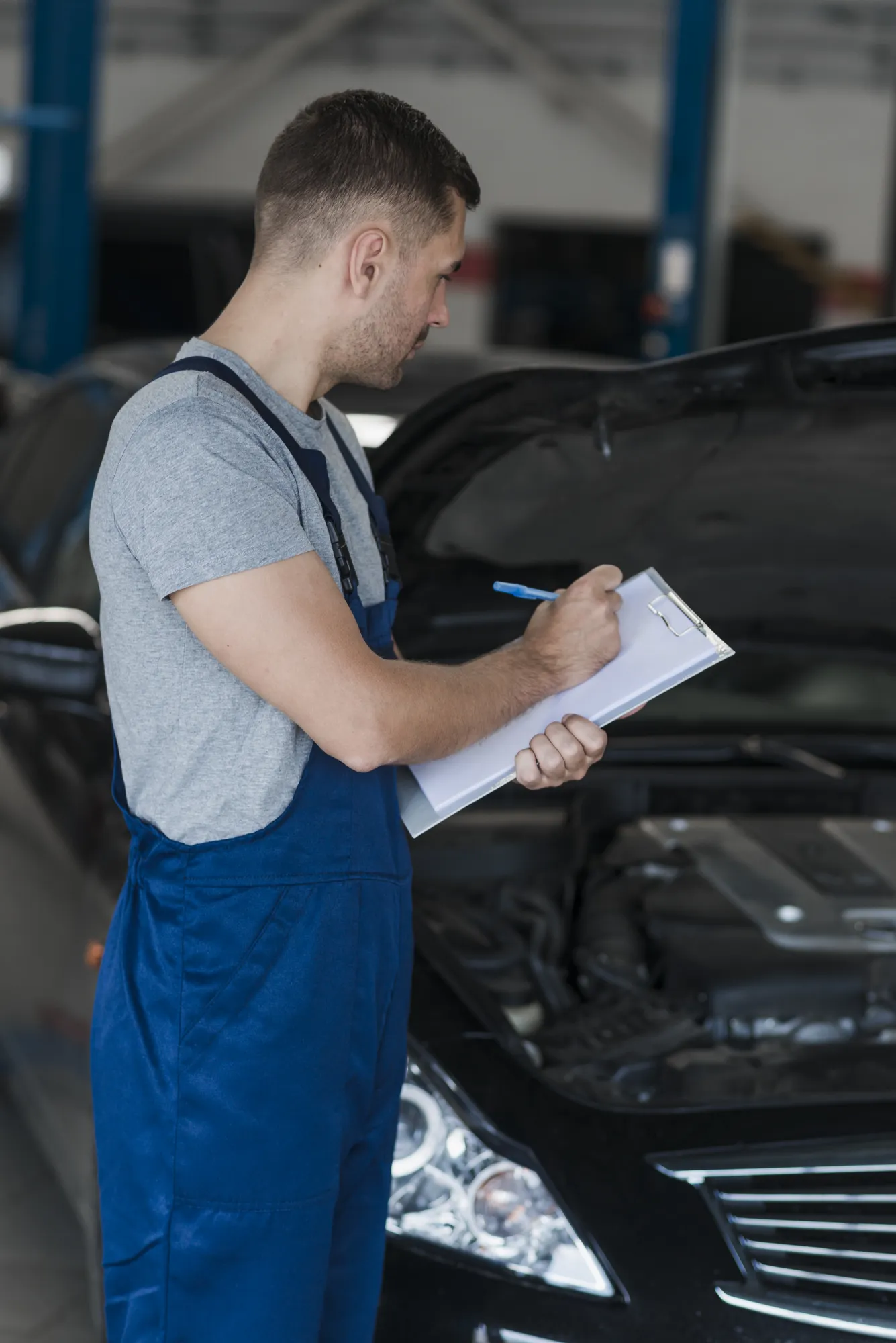 Professionelle Fahrzeugbewertung durch AUTOANKAUF-MITTELLAND